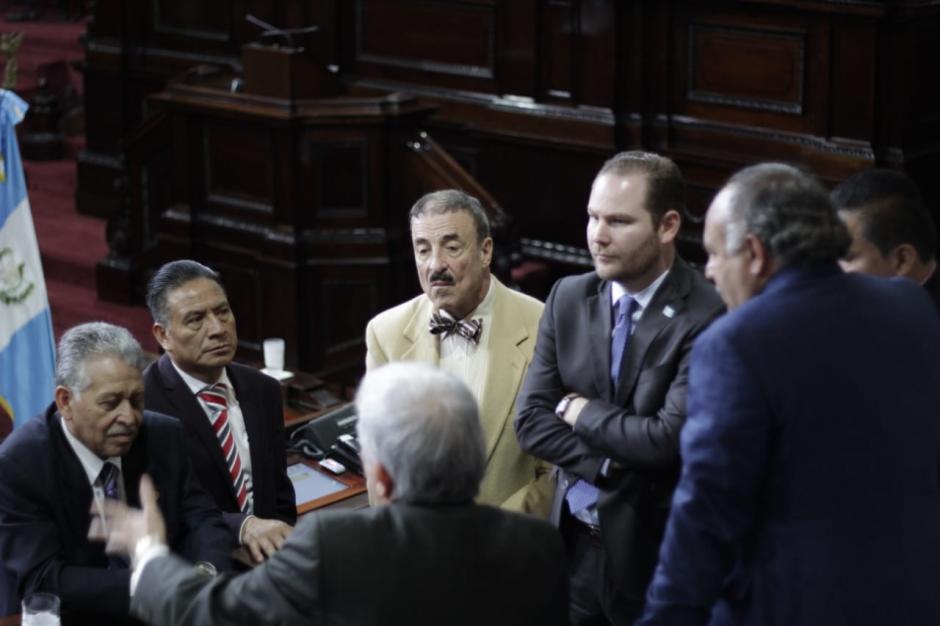 Los diputados deberán decidir si continúan convocando a las sesiones de la reforma electoral o si dejarán de insistir en esto. (Foto: Wilder López/Soy502)