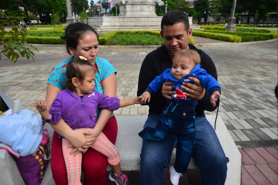 La familia Valenzuela Saavedra atraviesa por una situación que les ha cambiado la vida. (Foto: Jesús Alfonso/Soy502)