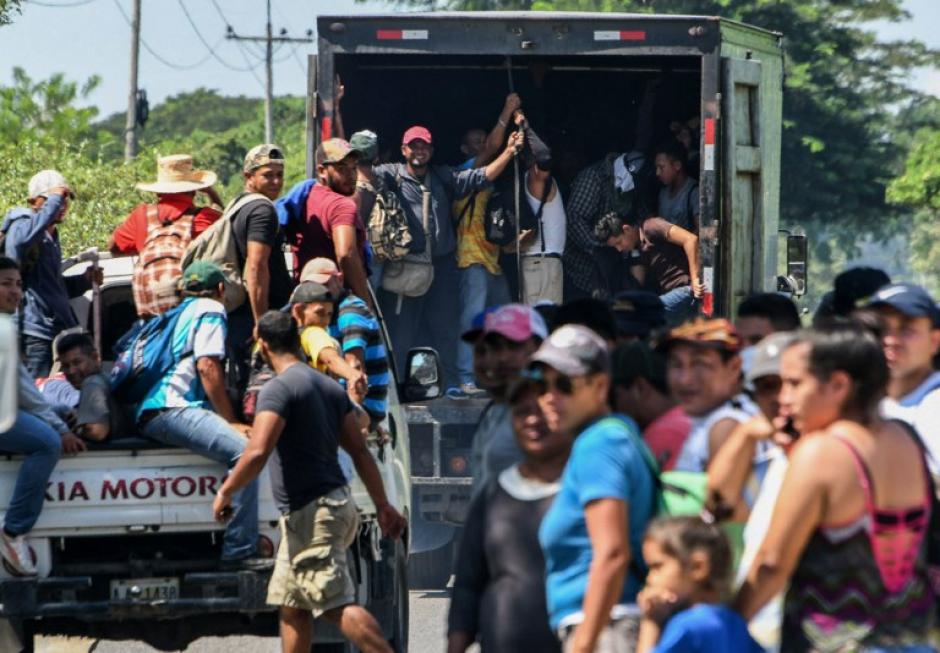 Cientos de personas salieron desde Honduras con el objetivo de llegar a EE. UU. (Foto: AFP)&nbsp;