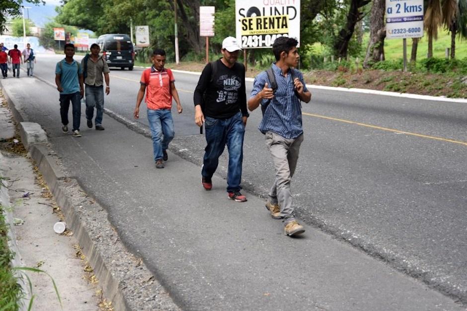 Alrededor de 3 mil hondureños emprendieron un viaje hacia Estados Unidos el pasado sábado 13 de octubre. (Foto: AFP)