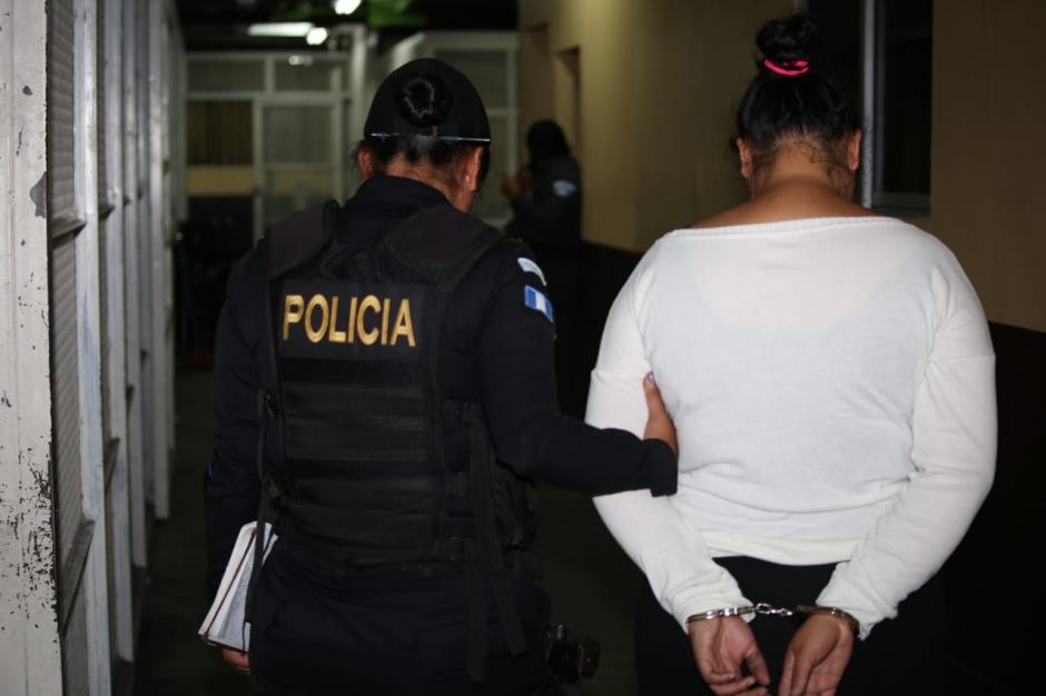 La mujer fue detenida en la zona 7 capitalina. (Foto: PNC)&nbsp;