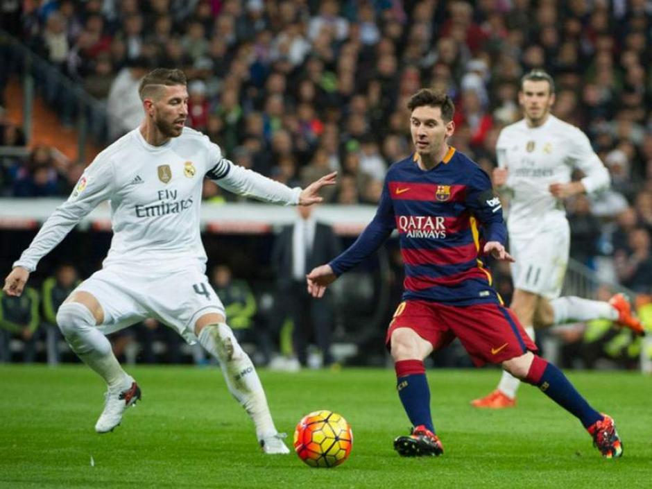 Serigio Ramos y Lionel Messi se volverán a enfrentar en octubre. (Foto: AFP)