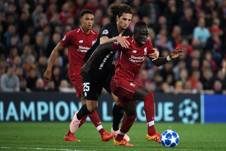 El Liverpool se adelantó 3-2 al PSG ambos del grupo C. (Foto: AFP)