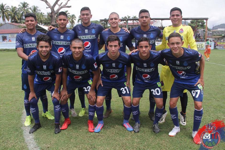 Este fue el equipo titular de Municipal para el partido ante Siquinalá. (Foto: CSD Municipal)
