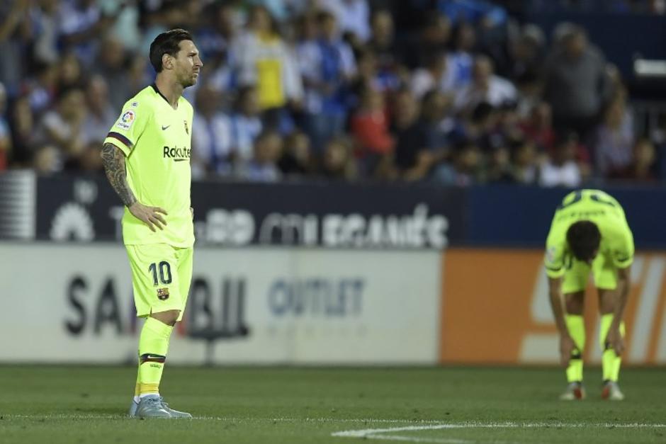 El argentino Lionel Messi luce desconsolado ante la derrota de su equipo. (Foto: AFP)