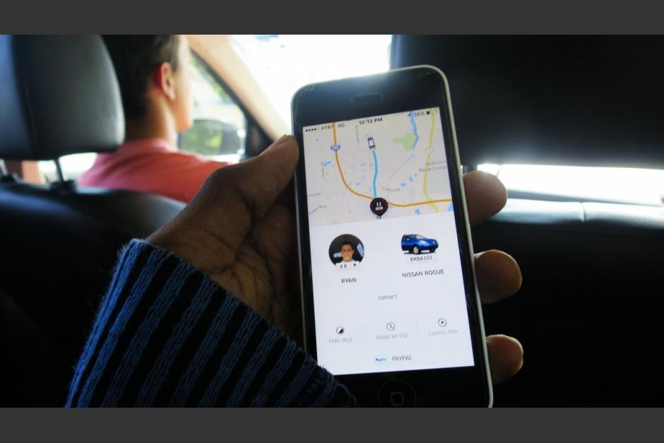 Algunos pilotos de Uber sí efectuaron un paro. (Foto: captura&nbsp;Omnia)