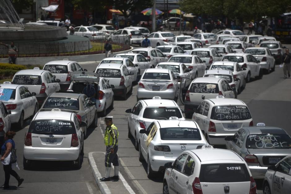 La caravana de taxistas recorrerá varios puntos de la ciudad. (Foto: Archivo/Soy502)