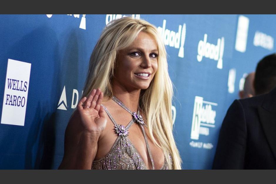 Las cámaras de los paparazzi captaron a Britney al salir del hospital mental. (Foto: AFP)&nbsp;