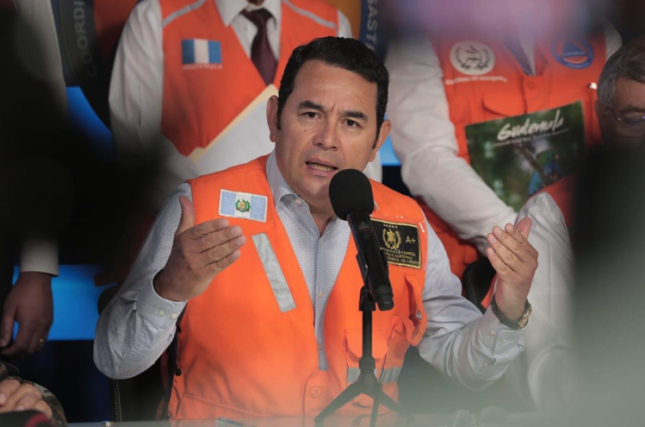 El presidente Jimmy Morales participó en la clausura del sistema de prevención durante el descanso de la Semana Santa. (Foto: AGN)