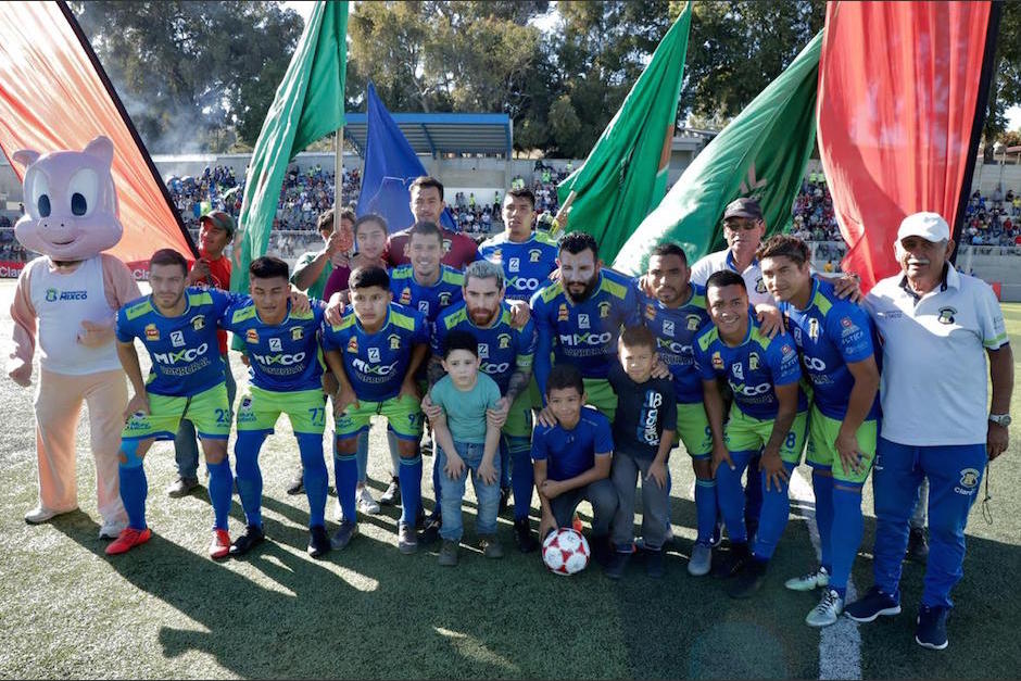 El equipo titular de Mixco para el duelo ante Cobán Imperial. (Foto: Mixco)