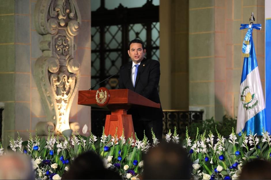 El presidente Jimmy Morales acudió al festejo del 23 aniversario de la Firma de la Paz. (Foto: Gobierno)