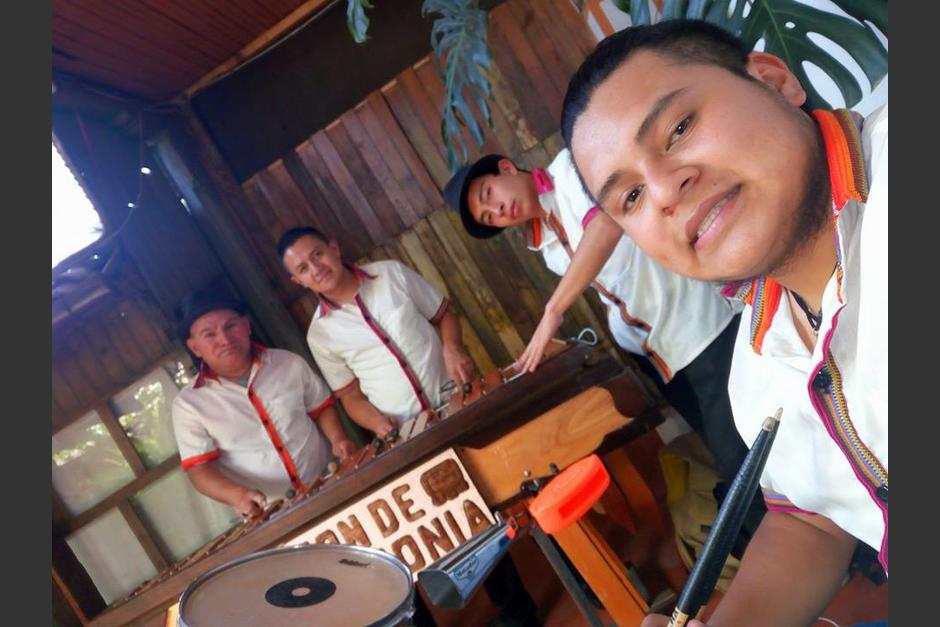 Una marimba de Chichicastenango hizo la versión de "Peces e Iguanas" de Bohemia Suburbana. (Foto: Marimba Son de Armonía)&nbsp;