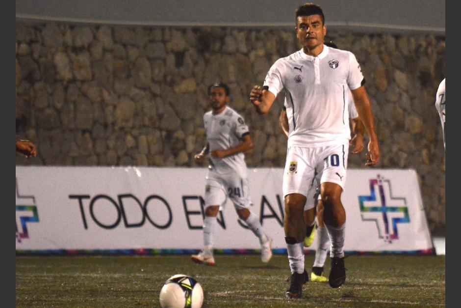 Maximiliano Lombardi se perderá unas seis jornadas&nbsp; del Torneo Clausura 2019. (Foto: Archivo/Soy502)