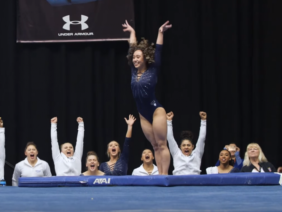 La gimnasia Katelyn Ohashi logra 10 perfecto en rutina de piso. (Foto: Captura de video)