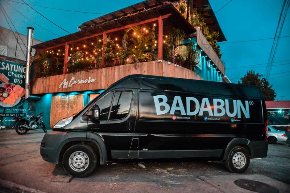 La camioneta del programa fue vista en Mixco. (Foto: captura pantalla/Ay Carmela)