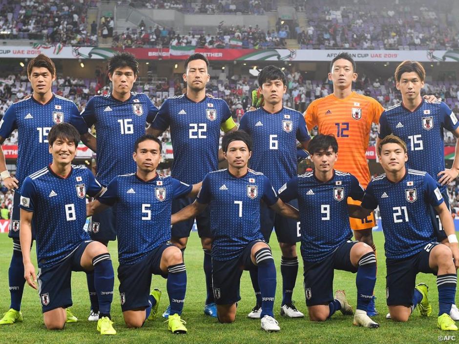 Pese a la derrota la selección de Japón dejó limpio y ordenado el camerino. (Foto: AFP)