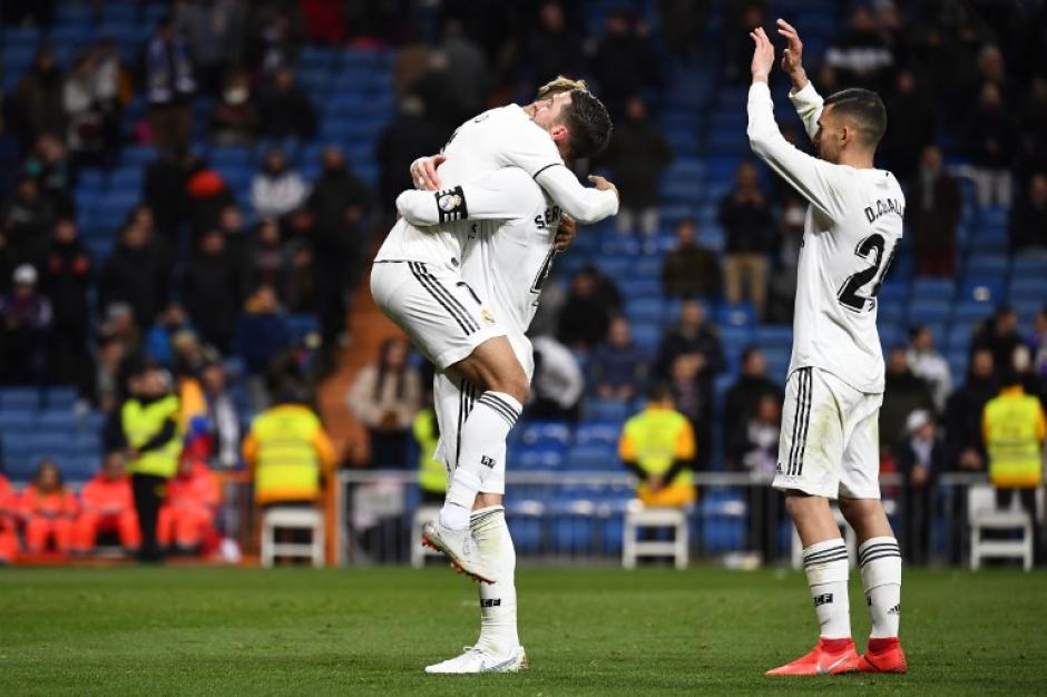 El Real Madrid volvió a festejar en el estadio Santiago Bernabéu. (Foto: AFP)