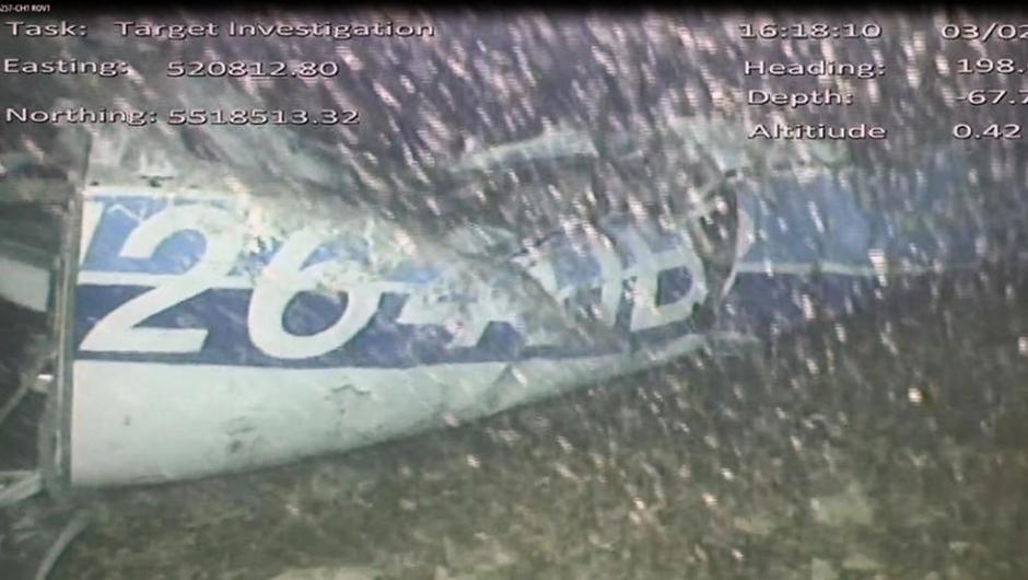 El avión aún se encuentra casi completo pese al impacto, informaron los investigadores. (Foto:&nbsp;AAIB)