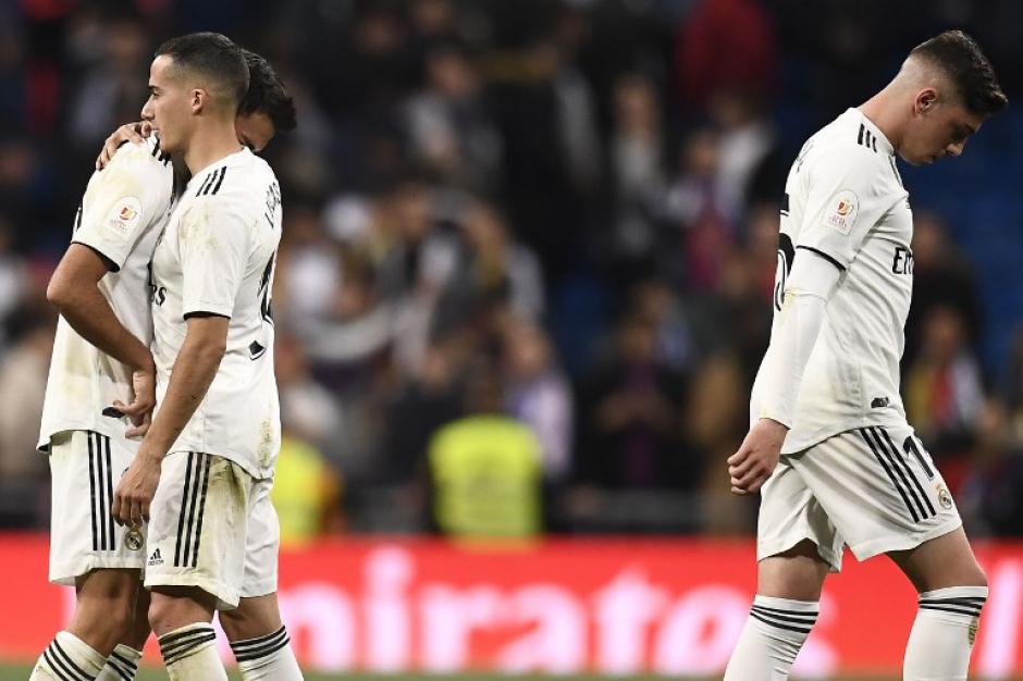 El desconsuelo en los jugadores del Real Madrid fue evidente al finalizar el partido. (Foto: AFP)