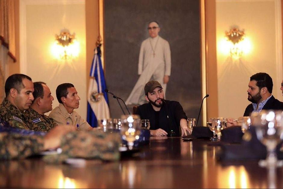 El presidente de El Salvador envió un rotundo mensaje a los jóvenes que integran pandillas. (Foto: Twitter/NayibBukele)&nbsp;