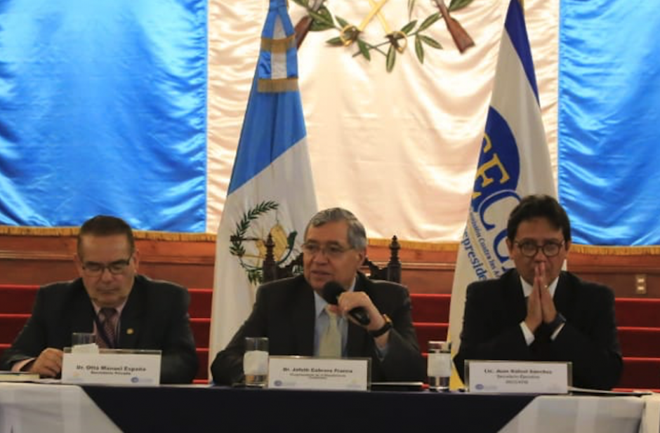 El vicepresidente Jafeth Cabrera participó en una reunión de la Seccatid. (Foto: Vicepresidencia)