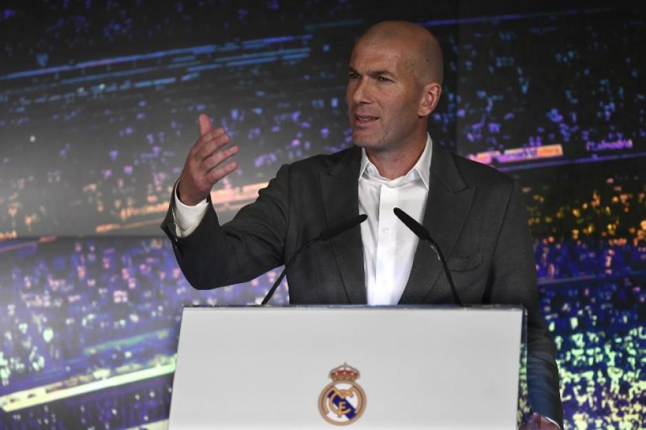 Zinedine Zidane se siente con ilusión volver a dirigir a la plantilla del Real Madrid. (Foto: AFP)