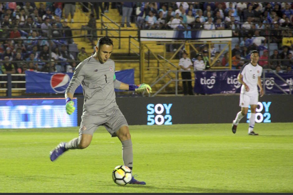 El portero del Real Madrid no pudo evitar la derrota de su Selección en Guatemala. (Foto: Fredy Hernández/Soy502)
