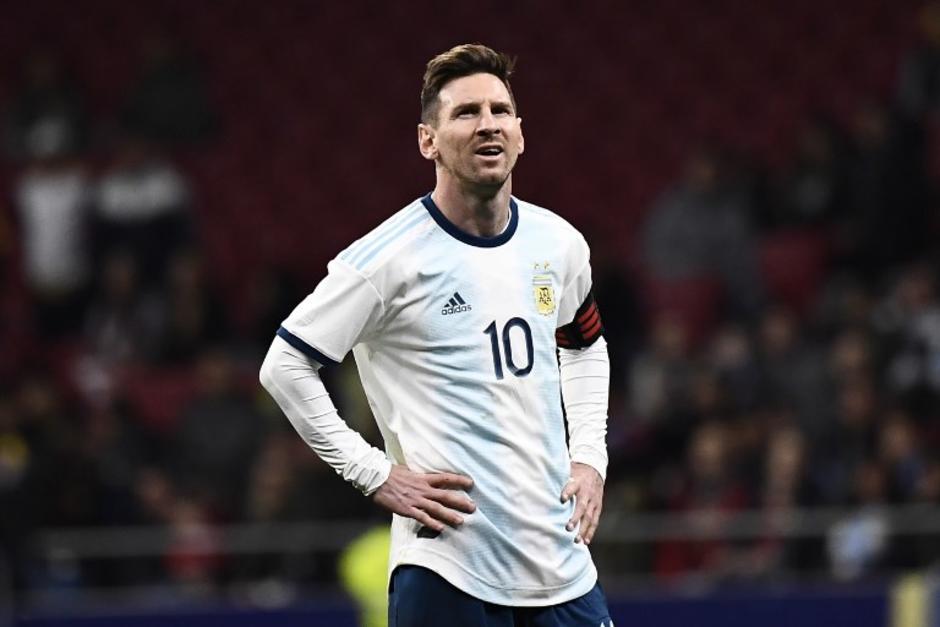 Lionel Messi abandonó a la Selección de Argentina por una supuesta lesión muscular. (Foto: AFP)