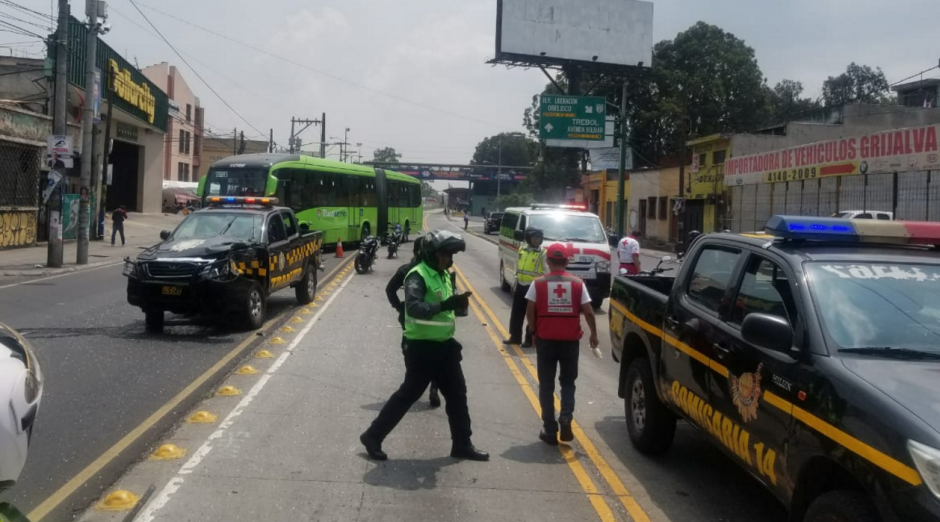 El accidente se registró en cercanías de la estación del Trébol. (Foto: Cruz Roja Guatemalteca)&nbsp;