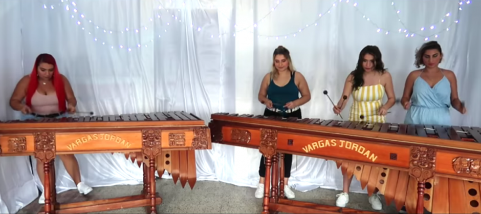 La marimba de las hermanas Vargas Jordán impactó a los fanáticos del K-pop con su versión en el instrumento guatemalteco. (Foto: Captura de pantalla)&nbsp;