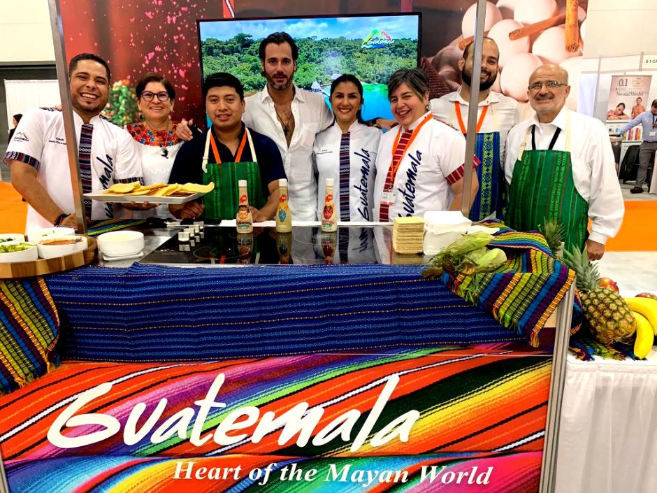 La cocina guatemalteca logró impresionar con sabores ancestrales de los mayas y garífunas en la Feria Internacional de Turismo Gastronómico de Miami. (Foto: María José Carpio)