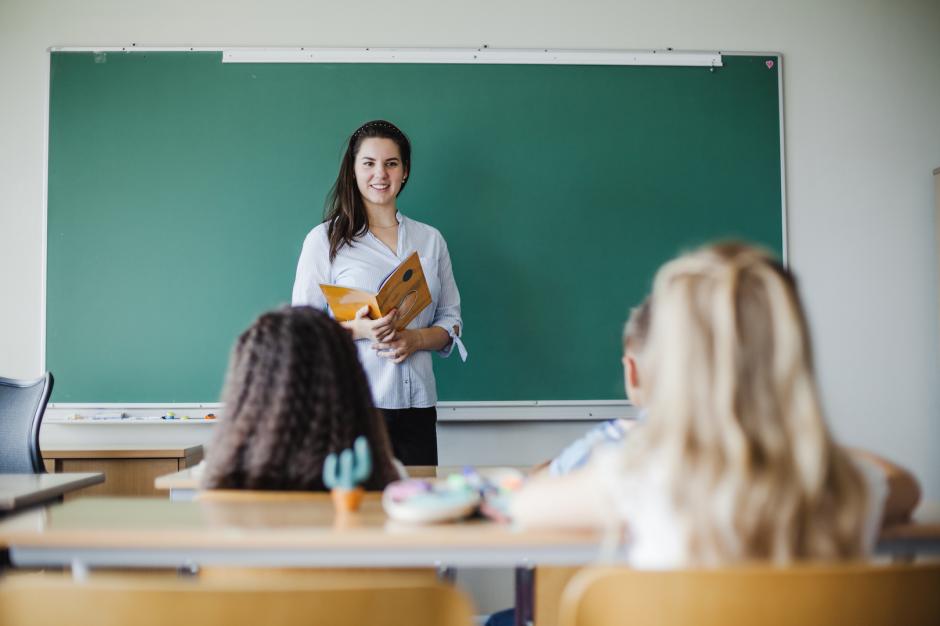 El programa ofrece la oportunidad de enseñar a alumnos estadounidenses materias en español. (Foto: Archivo)