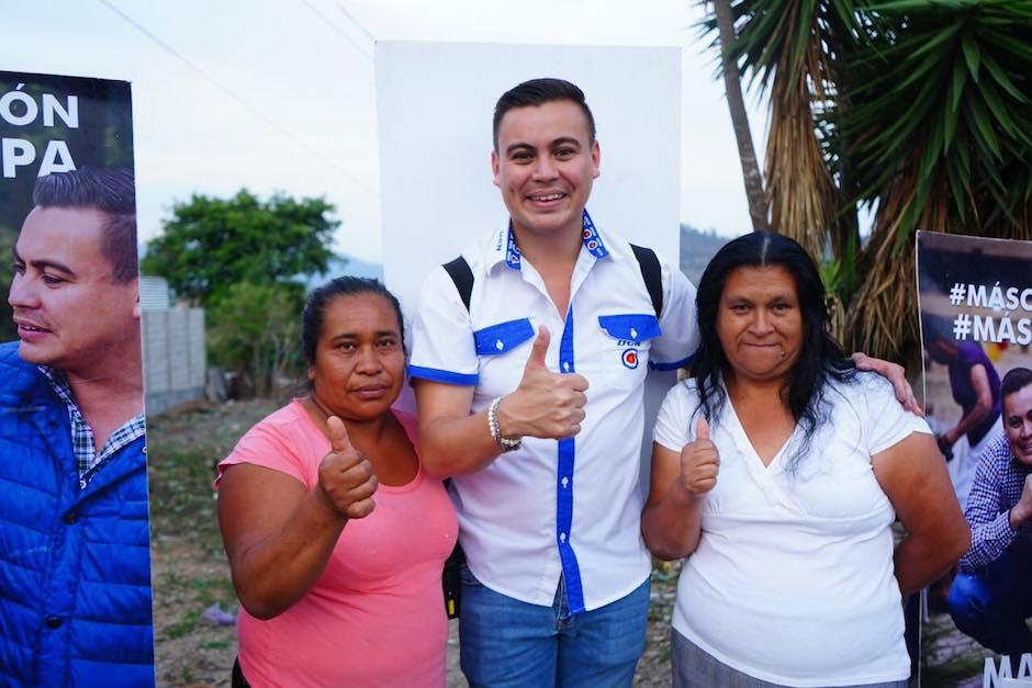 Mario Alejandro Estrada, hijo del hasta hace poco candidato presidencial, busca su reelección como alcalde de Jalapa. (Foto: Facebook)