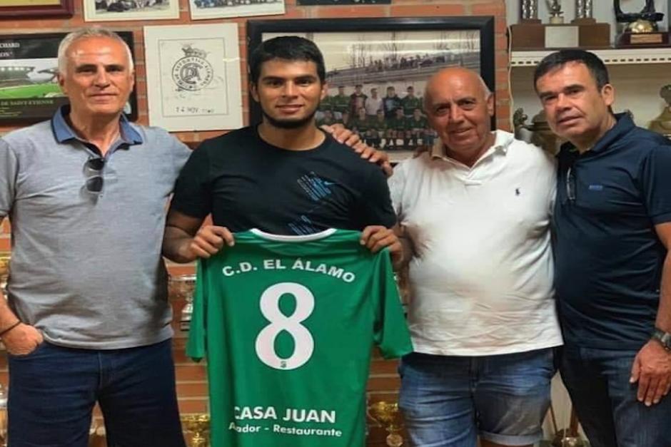 El futbolista guatemalteco José Ricardo Mendoza jugará la Copa del Rey. (Foto: Deportivo Álamo)