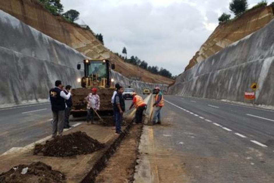 El fin de semana pasado se registraron dos derrumbes en el Kilómetro 60.5 (Foto: Archivo/Soy502)