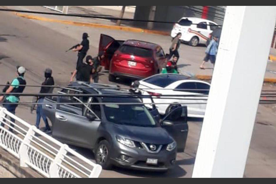 Sujetos armados provocaron varias balaceras y el caos en Culiacán. (Foto: Twitter)