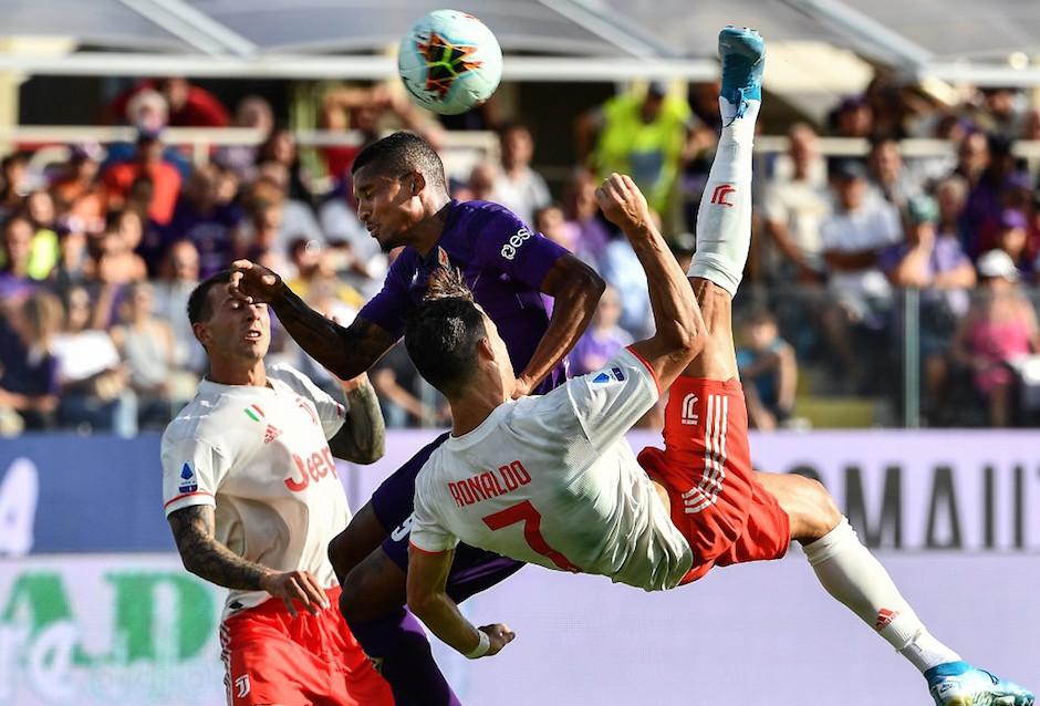 Cristiano Ronaldo no pudo anotar en el partido de la Juventus ante la Fiorentina. (Foto: AFP)