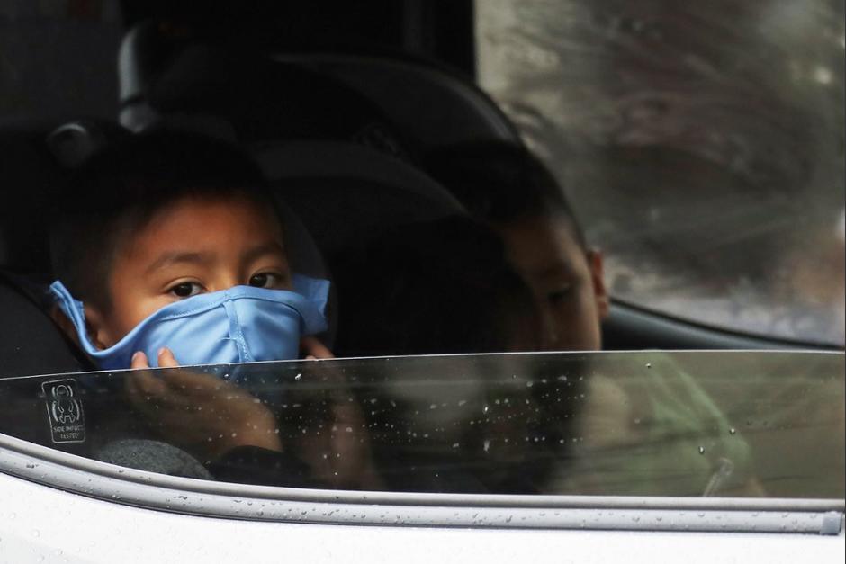 El uso de mascarilla será obligatoria a partir de este lunes 13 de abril. (Foto: AFP)&nbsp;