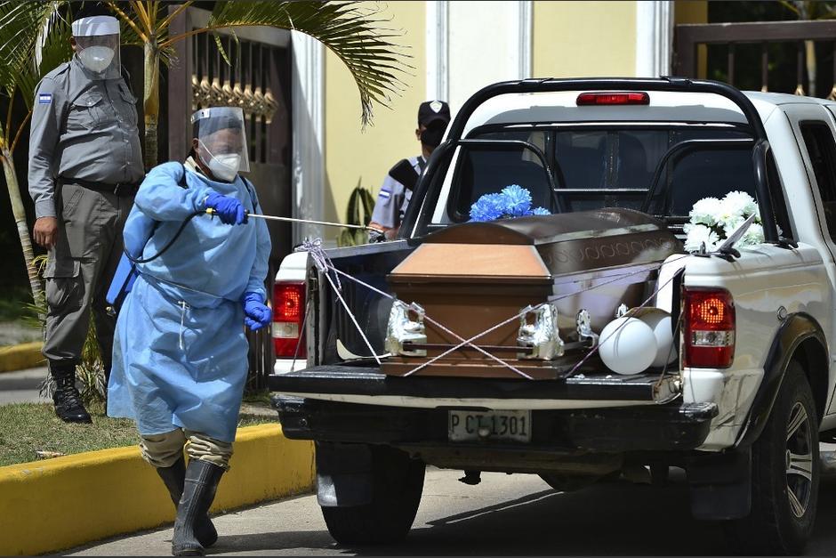 Guatemala ha reportado más de 2,200 fallecidos por Covid-19, desde que se registró el primer caso el pasado 13 de marzo. (Foto: AFP)