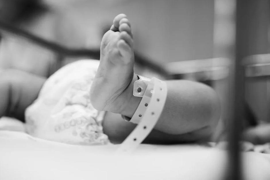 Los cadáveres de dos recién nacidas en el Hospital de Cuilapa fueron confundidos y entregados a padres diferentes. (Foto: con fines ilustrativos/ Telecinco.es)&nbsp;