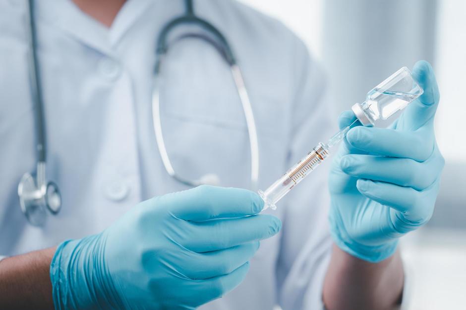 La aprobación de la propuesta de ley de vacunación ya está avanzada en el Congreso. (Foto: Shutterstock)