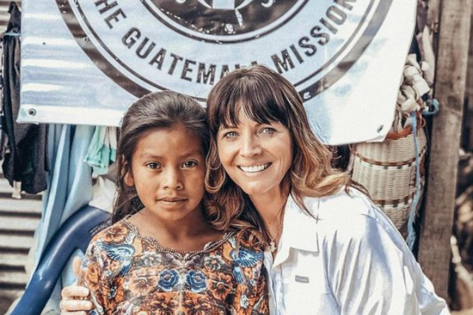 La tienda estadounidense The Braver Co. vende productos hechos por artesanos, y parte de lo recaudado se destina a misiones en Guatemala. (Foto: Be Braver Co./Instagram)
