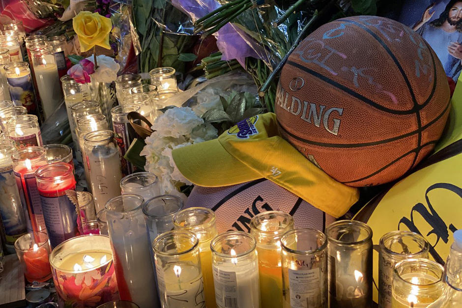 Las autoridades identificaron a las nueve víctimas de la tragedia aérea en la que falleció Kobe Bryant y su hija. (Foto: AFP)&nbsp;