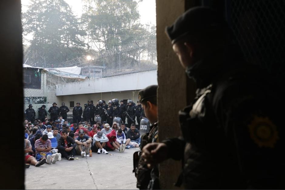 Según el presidente Alejandro Giammattei, los pandilleros lo siguen amenazando. (Foto: SCSP)