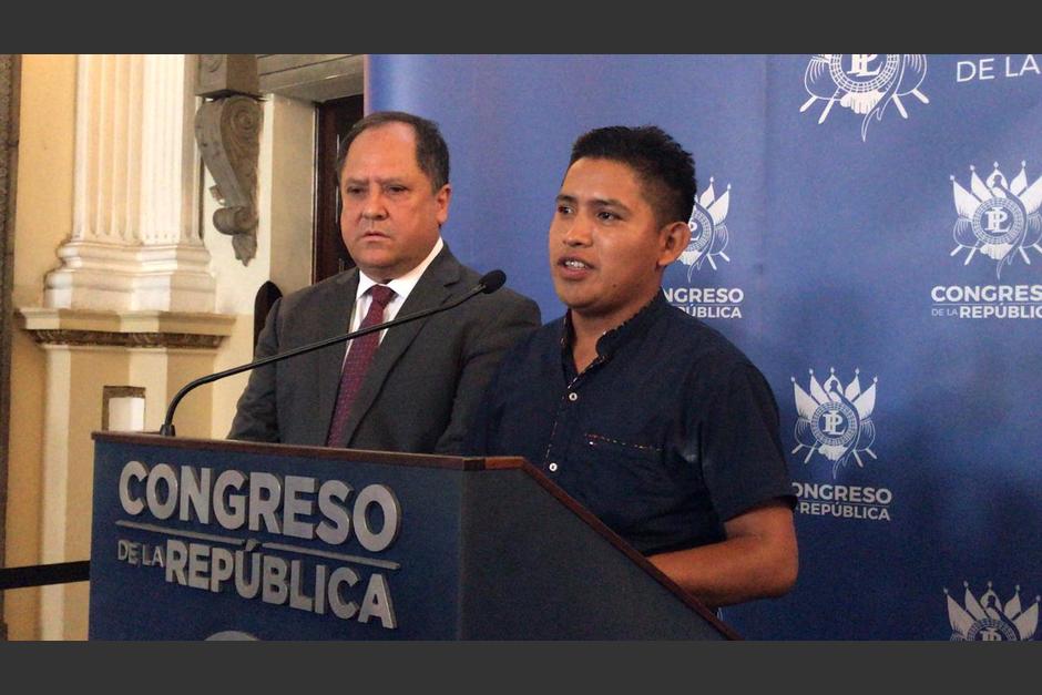 El joven petenero llegó este lunes al Congreso. (Foto: cortesía José Castro)