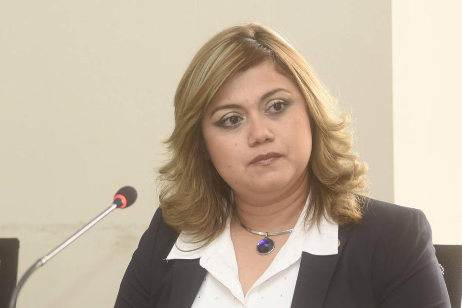 La CSJ nombró a Beyla Estrada como la jueza pesquisidora que conocerá el antejuicio contra la jueza Erika Aifán. (Fotos: Archivo/Soy502)&nbsp;