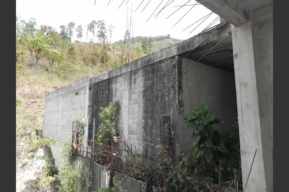 El Hospital del San Pedro Necta en Huehuetenango quedó abandonado desde hace 11 años por un desvío millonario de los recursos. (Foto: Facebook/Mauro Guzmán)