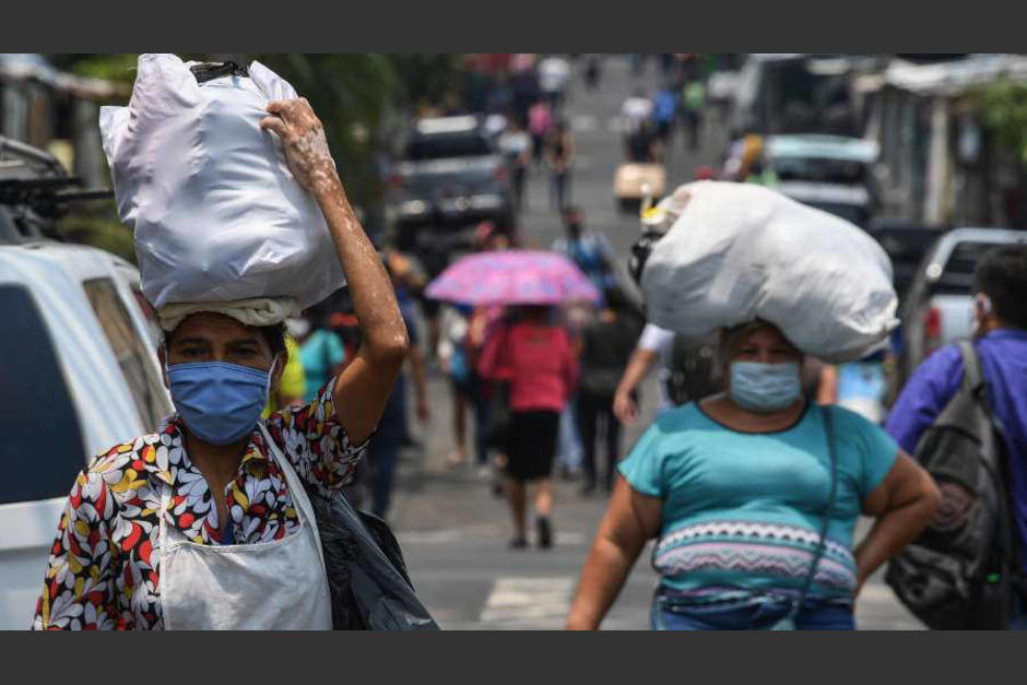 El Salvador es el segundo país con el confinamiento más prolongado, el cual inició el 21 de marzo. (Foto: AFP)