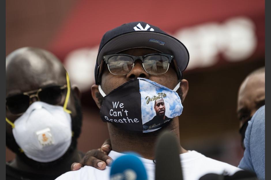Terrence Floyd pide que las manifestaciones sean pacíficas, pues su hermano amaba la paz. (Foto: AFP)