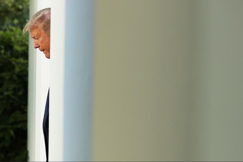 El presidente Trump se refugió alrededor de una hora en el búnker de la Casa Blanca. (Foto: AFP) 